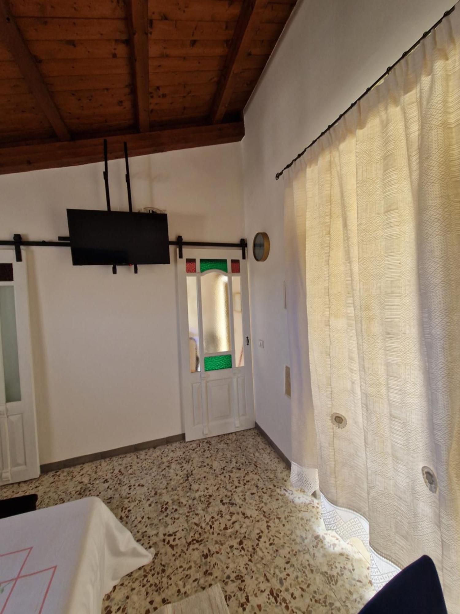 La Casa Di Paolina Villa Палацоло Акрейде Екстериор снимка